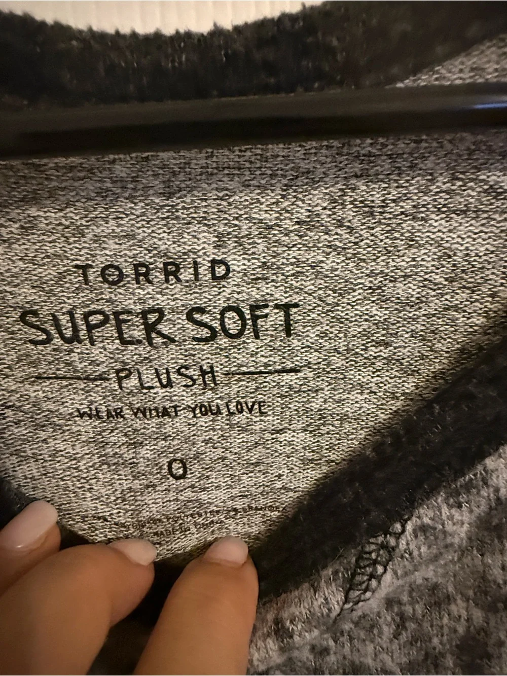 Torrid Super Soft Plush Leopard Raglan Tunic Top Size 0 L
